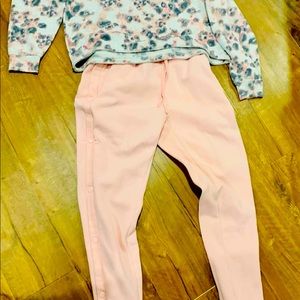 Pink sweat pants with button detail (18/20)